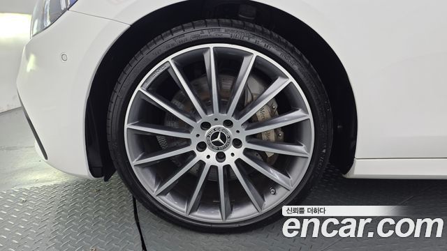 Mercedes-Benz E-Class (W213) E350 4MATIC AMG Line 2021 — фото 5