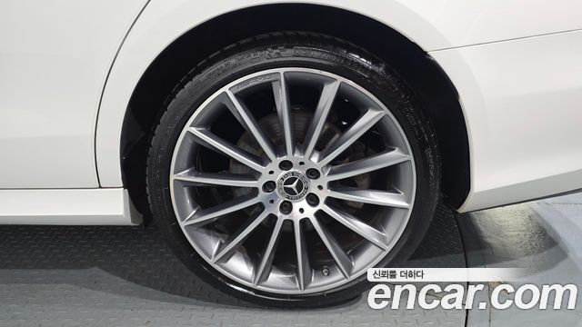 Mercedes-Benz E-Class (W213) E350 4MATIC AMG Line 2021 — фото 21