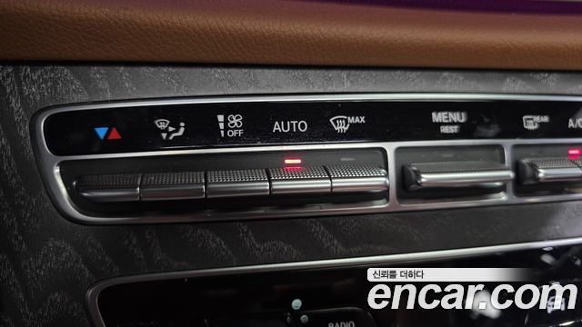 Mercedes-Benz E-Class (W213) E350 4MATIC AMG Line 2021 — фото 33