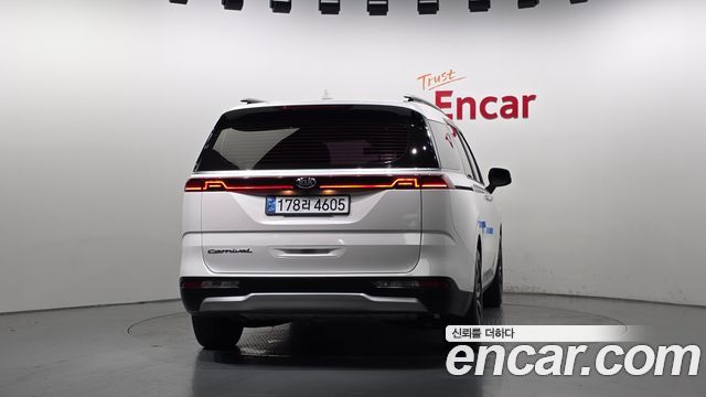 Kia Carnival (IV) Diesel 9-Seater Prestige 2021 — фото 4