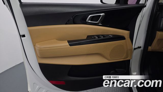 Kia Carnival (IV) Diesel 9-Seater Prestige 2021 — фото 24