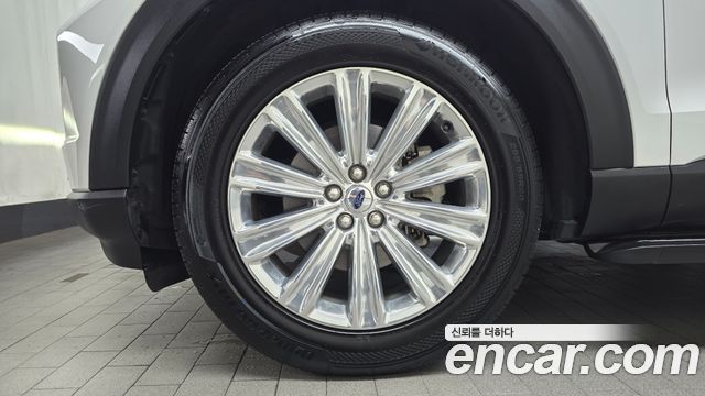 Ford Explorer (VI) 2.3 LimIted 4WD 2021 — фото 5