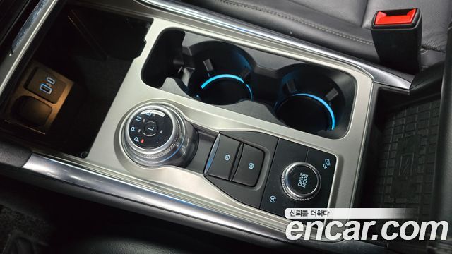 Ford Explorer (VI) 2.3 LimIted 4WD 2021 — фото 9