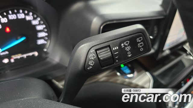 Ford Explorer (VI) 2.3 LimIted 4WD 2021 — фото 19