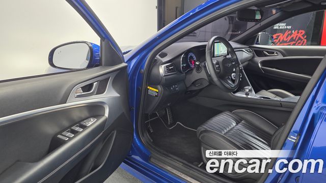 Genesis G70 2.0T AWD Sport Package 2019 — фото 10