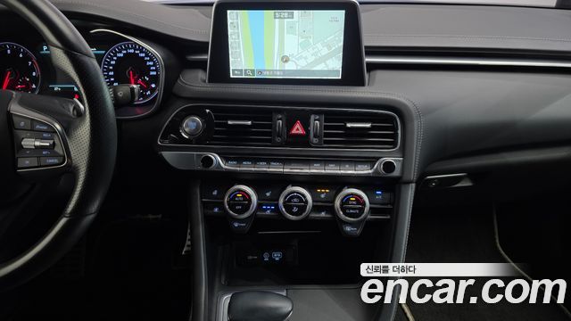 Genesis G70 2.0T AWD Sport Package 2019 — фото 15