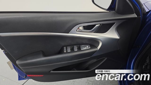Genesis G70 2.0T AWD Sport Package 2019 — фото 24