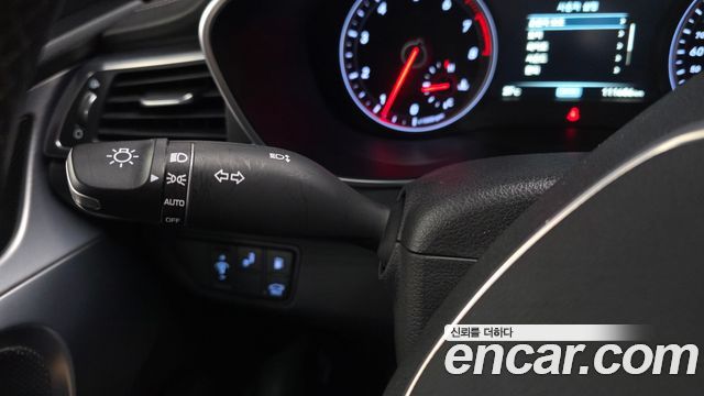 Genesis G70 2.0T AWD Sport Package 2019 — фото 28