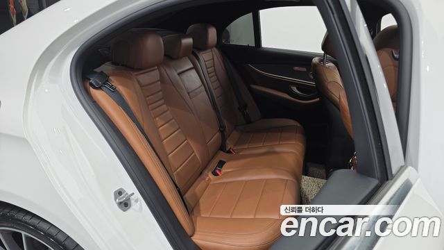 Mercedes-Benz E-Class (W213) E350 4MATIC AMG Line 2021 — фото 12