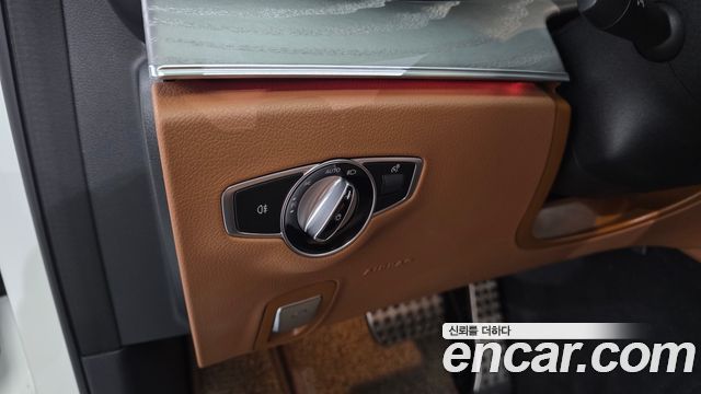 Mercedes-Benz E-Class (W213) E350 4MATIC AMG Line 2021 — фото 20