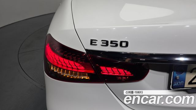 Mercedes-Benz E-Class (W213) E350 4MATIC AMG Line 2021 — фото 23