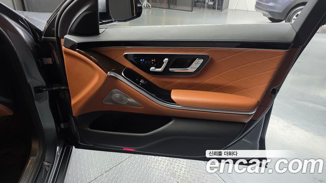 Mercedes-Benz S-Class (W223) S580L 4MATIC 2021 — фото 25