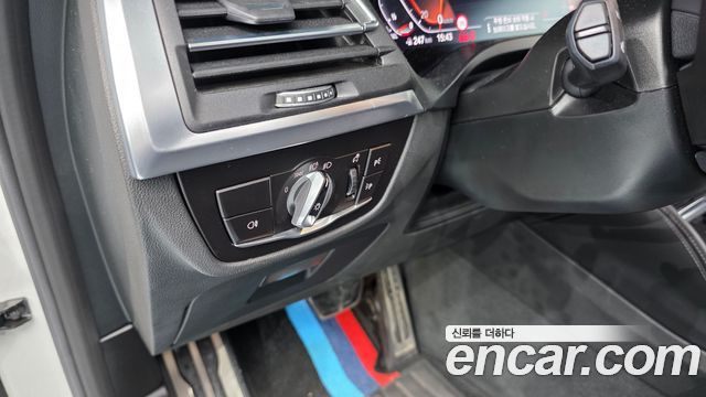BMW X4 (G02) xDrive 20d M Sports Pro 2023 — фото 18