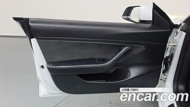 Tesla Model 3 Long Range AWD 2021 — фото 24