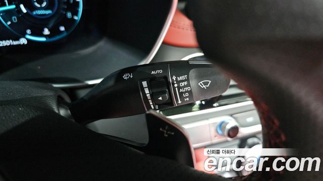 Genesis G70 Gasoline 2.0T 2WD 2023 — фото 16