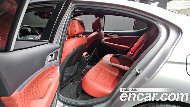 Genesis G70 Gasoline 2.0T 2WD 2023 — фото 19
