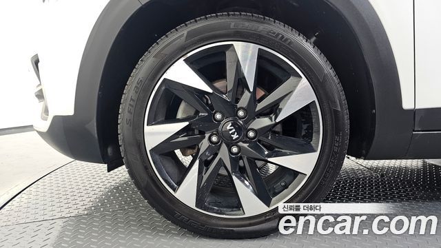 Kia Seltos Gasoline 1.6 Turbo 2WD Gravity 2021 — фото 5