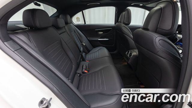 Mercedes-Benz C-Class (W206) C200 AMG Line 2026 — фото 10