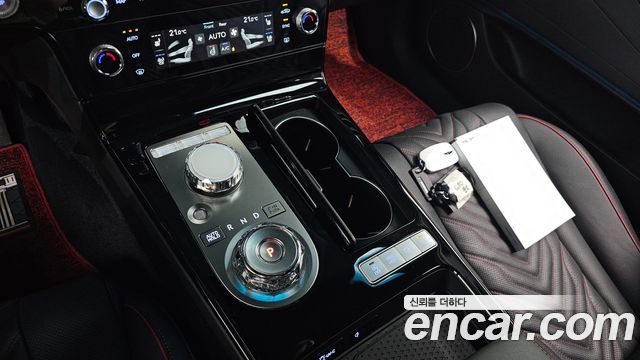 Genesis G80 (RG3) Gasoline 2.5 Turbo AWD 2025 — фото 9