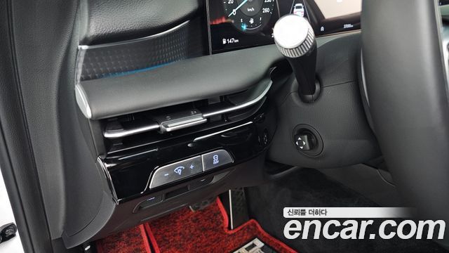 Genesis G80 (RG3) Gasoline 2.5 Turbo AWD 2025 — фото 19