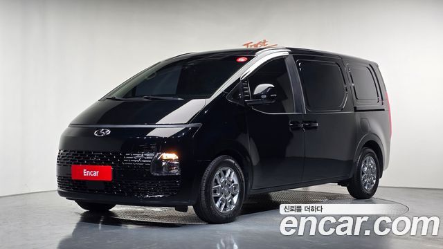 Hyundai Staria L3.5 Cargo 3-Seater Modern 2022 — фото 1