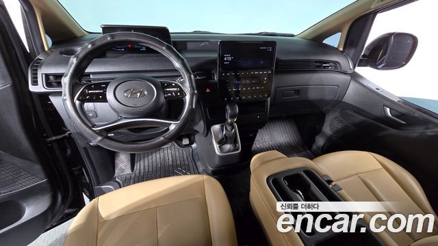 Hyundai Staria L3.5 Cargo 3-Seater Modern 2022 — фото 7
