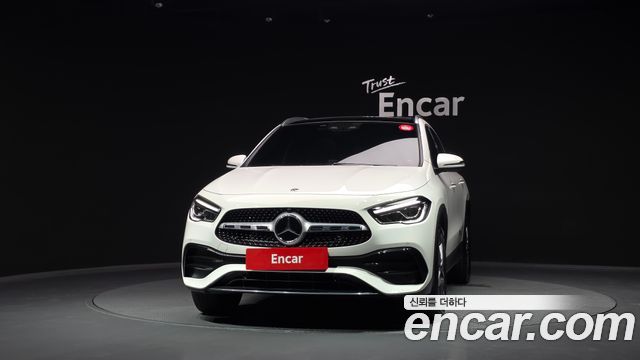 Mercedes-Benz GLA-Class (H247) GLA250 4MATIC 2023 — фото 3