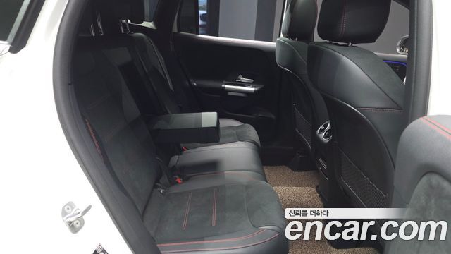 Mercedes-Benz GLA-Class (H247) GLA250 4MATIC 2023 — фото 16
