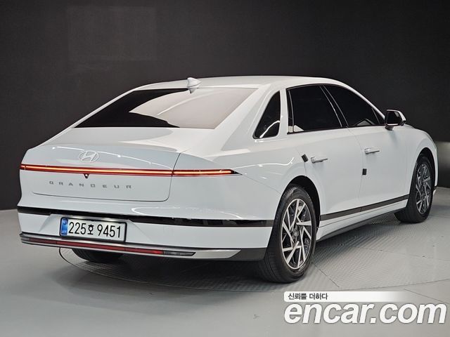 Hyundai Grandeur Hybrid (GN7) Exclusive 2026 — фото 4