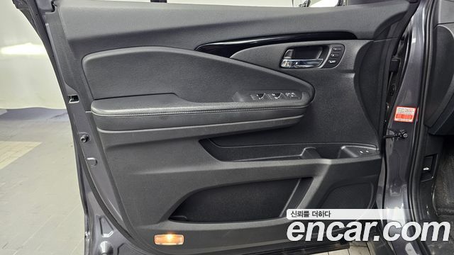 Honda Pilot (III) 3.5 Elite 2019 — фото 30