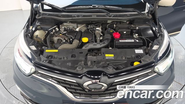 Renault Korea QM3 RE 2018 — фото 6