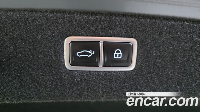 Genesis G90 (RS4) Gasoline 3.5 Turbo AWD 2022 — фото 20