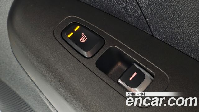 Kia Sportage The Bold Diesel 2.0 2WD Prestige 2019 — фото 18