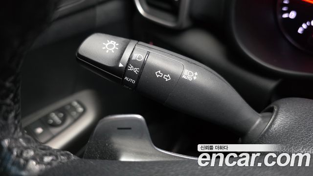 Kia Sportage The Bold Diesel 2.0 2WD Prestige 2019 — фото 19