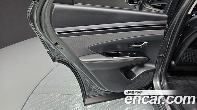 Hyundai Tucson (NX4) Gasoline 1.6 Turbo 2WD Inspiration 2022 — фото 25