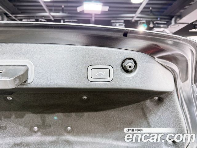 Jaguar XJ 2.0 Luxury LWB X351 2013 — фото 23