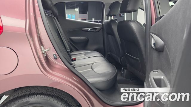 Chevrolet Spark Premier 2019 — фото 16