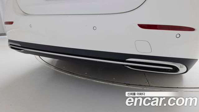 Mercedes-Benz E-Class (W214) E200 Avantgarde 2025 — фото 15