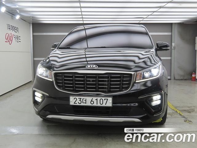 Kia Carnival 7-Seater Limousine President 2019 — фото 2