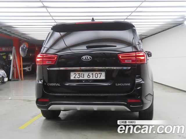 Kia Carnival 7-Seater Limousine President 2019 — фото 3