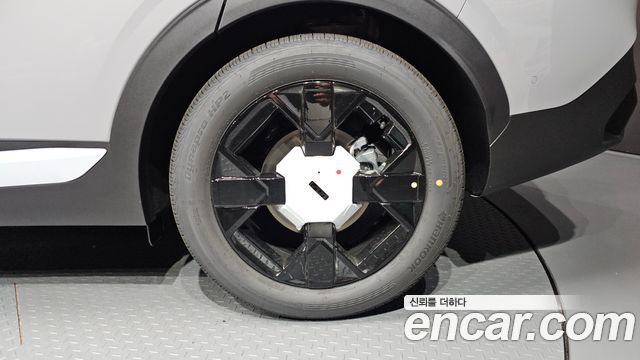 Kia Sportage (V) Gasoline 1.6 Turbo 2WD Signature X Line 2026 — фото 21