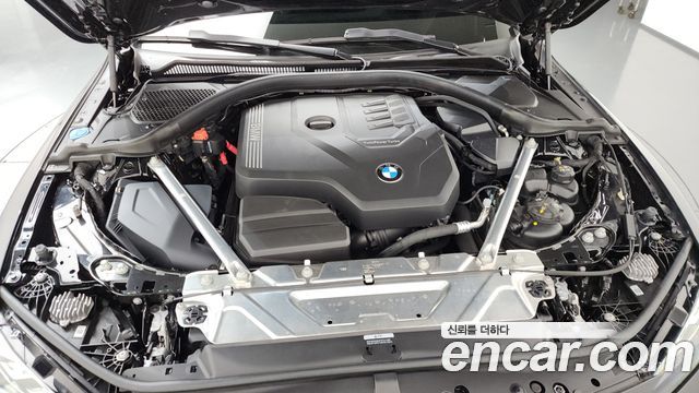 BMW 4 Series (G22) 420i M Sport Performance Gran Coupe 2024 — фото 6