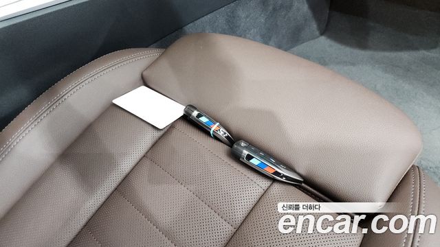 BMW 4 Series (G22) 420i M Sport Performance Gran Coupe 2024 — фото 16