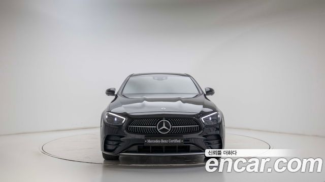Mercedes-Benz E-Class (W213) E220d 4MATIC AMG Line 2022 — фото 6