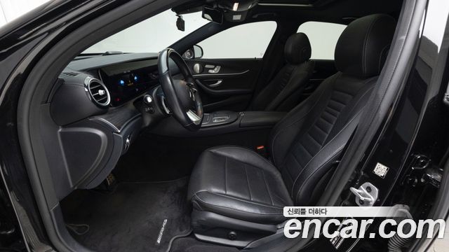 Mercedes-Benz E-Class (W213) E220d 4MATIC AMG Line 2022 — фото 20