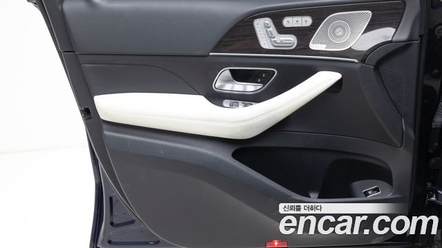 Mercedes-Benz GLE-Class (W167) GLE400d 4MATIC Coupe 2022 — фото 24