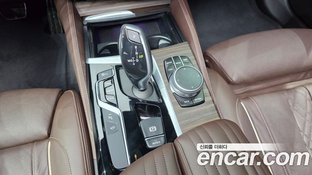 BMW 5 Series (G30) 530i M Sport Package Plus 2019 — фото 9