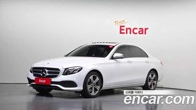 Mercedes-Benz E-Class (W213) E220d Avantgarde 2019 — фото 1