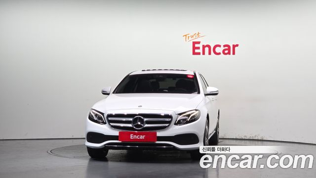 Mercedes-Benz E-Class (W213) E220d Avantgarde 2019 — фото 3