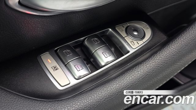 Mercedes-Benz E-Class (W213) E220d Avantgarde 2019 — фото 14